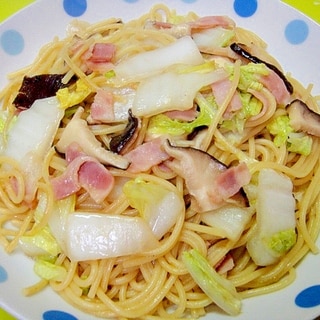 白菜とベーコン椎茸の柚子胡椒和風パスタ